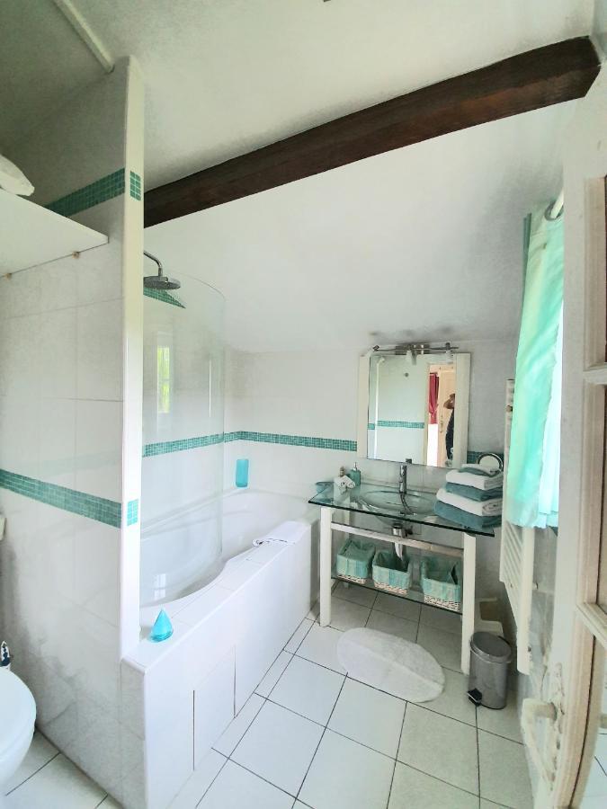 ช็องบร์ โดต โอ มาร์กริต Villa Sainte-Genevieve-les-Gasny ภายนอก รูปภาพ
