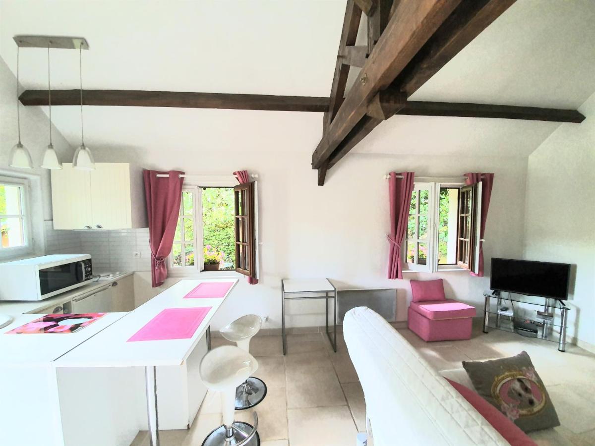 ช็องบร์ โดต โอ มาร์กริต Villa Sainte-Genevieve-les-Gasny ภายนอก รูปภาพ