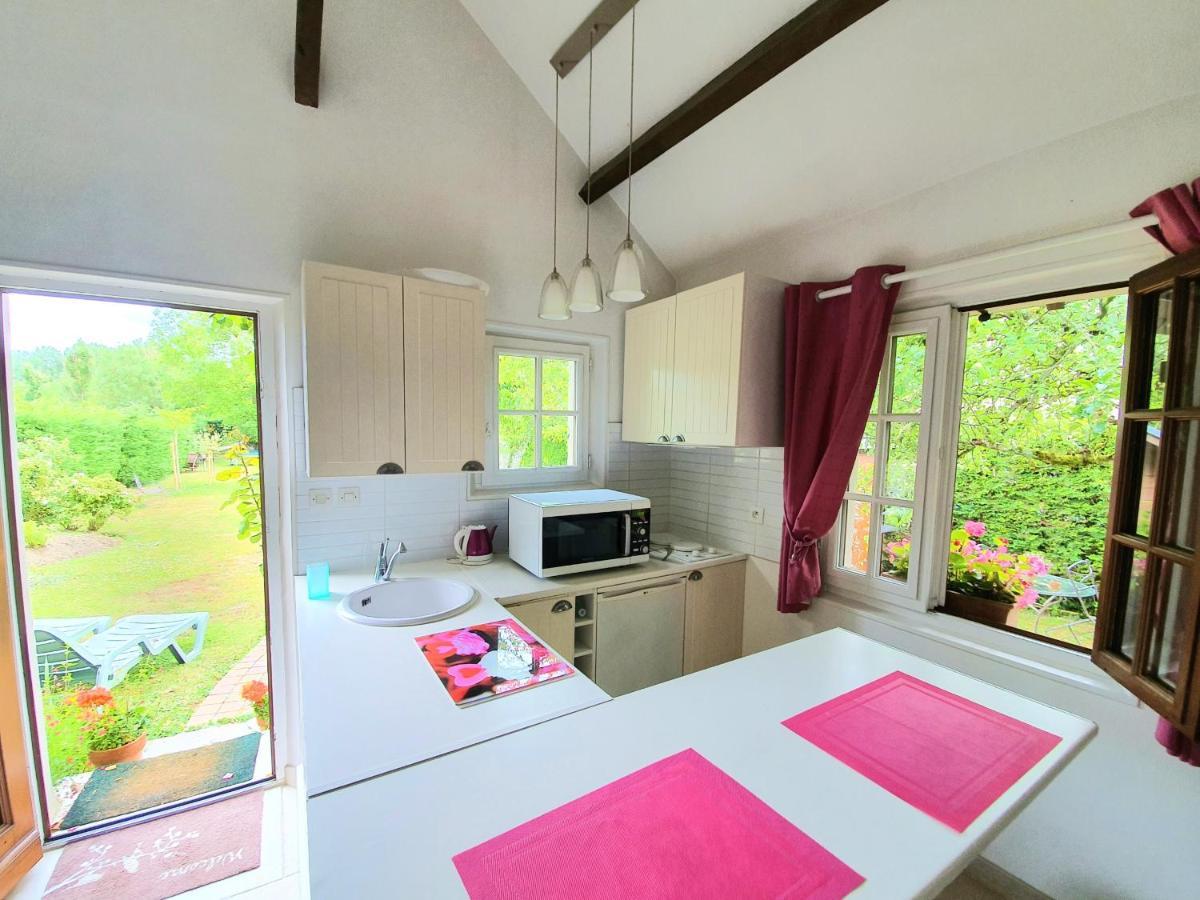 ช็องบร์ โดต โอ มาร์กริต Villa Sainte-Genevieve-les-Gasny ภายนอก รูปภาพ